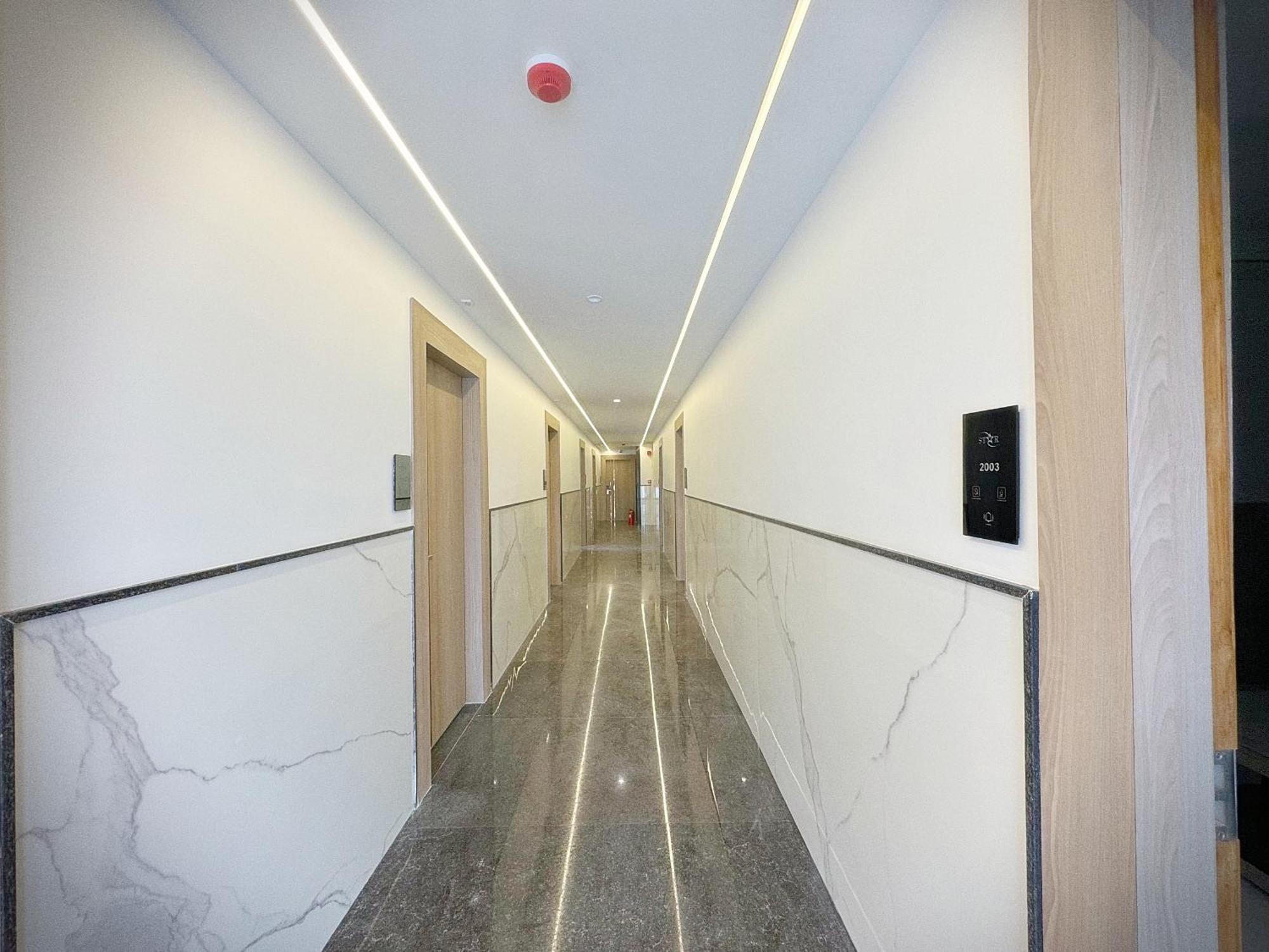 ניו דלהי The Orion Hotel Era - Delhi Airport מראה חיצוני תמונה