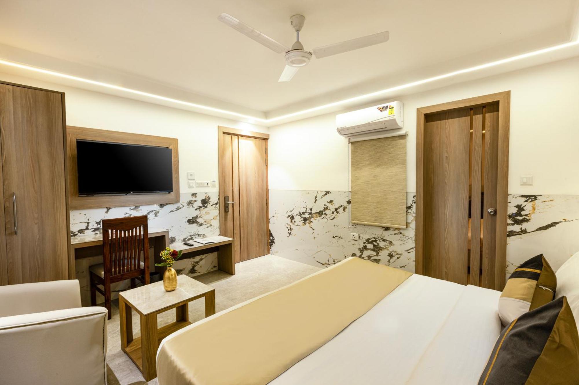 ניו דלהי The Orion Hotel Era - Delhi Airport מראה חיצוני תמונה