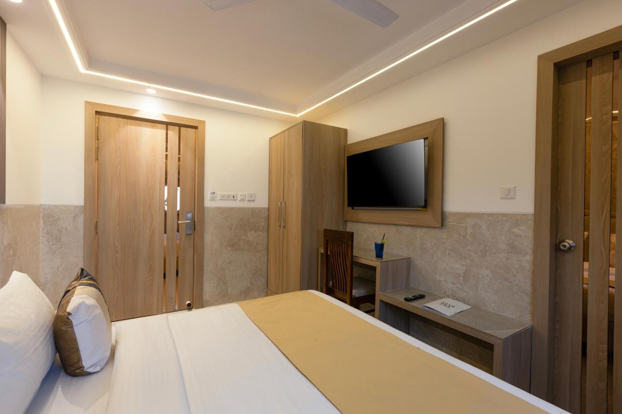 ניו דלהי The Orion Hotel Era - Delhi Airport מראה חיצוני תמונה